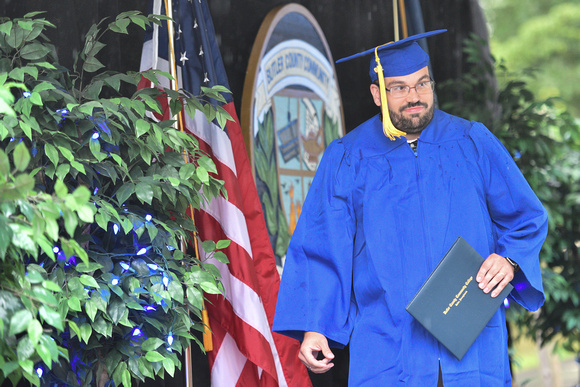 20BC3_GRAD-0012